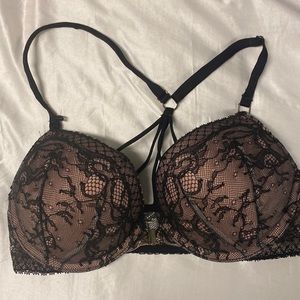 32c bombshell VS bra